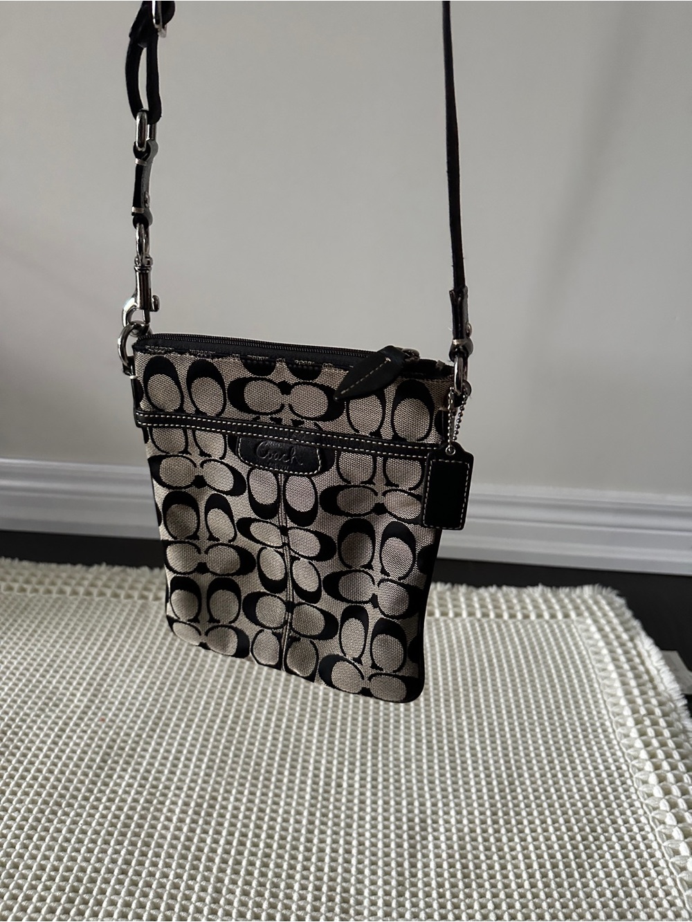 Vintage Coach Black and Beige Signature Crossbody Bag
